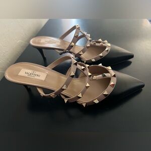 Valentino Black and Tan Rockstud Heels, size 40
